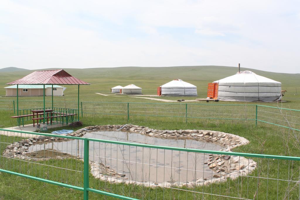 Penzion Nomad Horse Camp Nalayh Exteriér fotografie